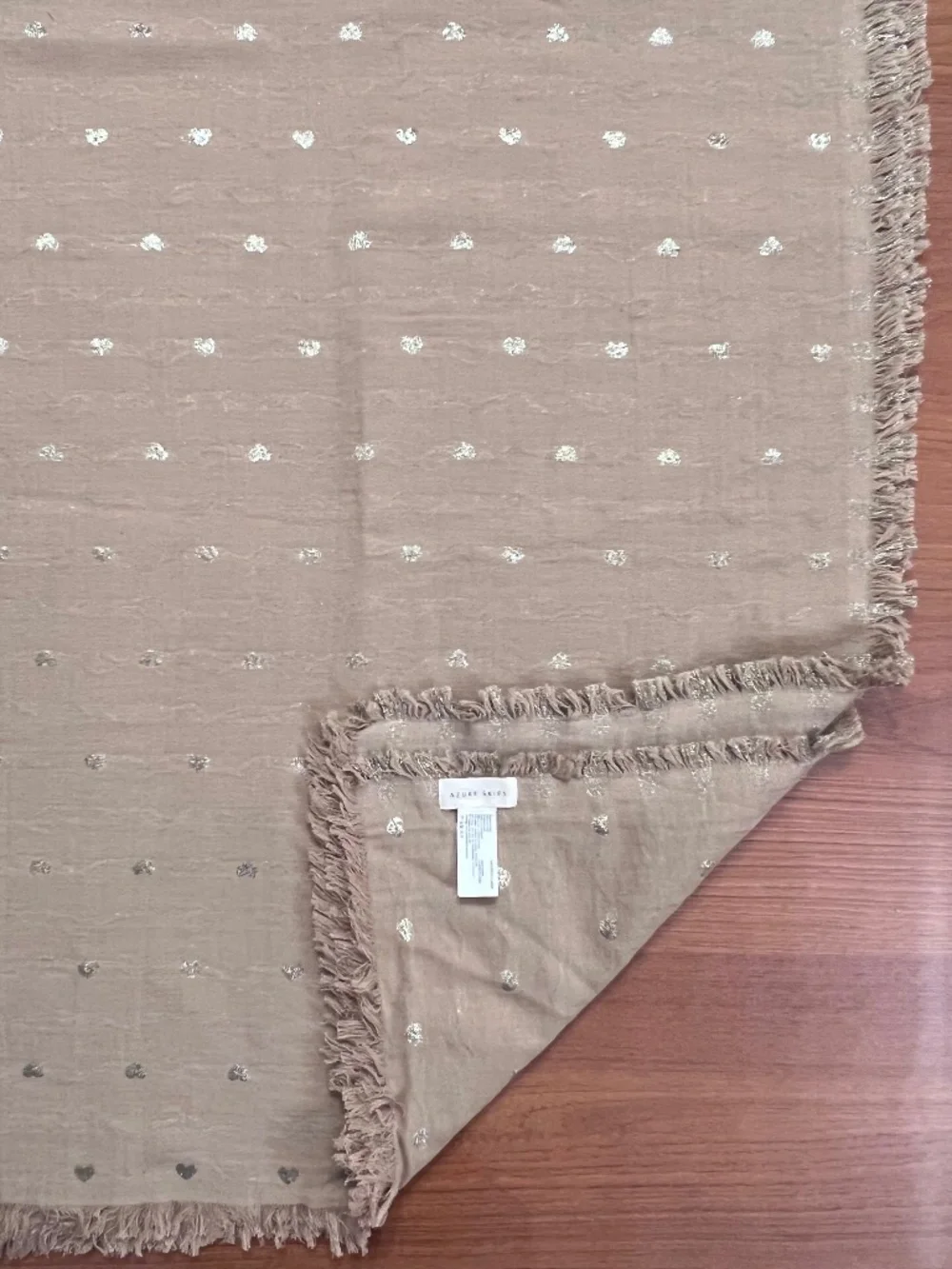Azure Skies by Aritzia - Large Oatmeal Beige Scarf with Gold Hearts